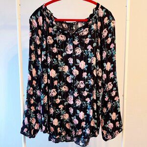 Torrid Peasant Blouse - Crinkle Gauze Black with Pink Roses Size 4